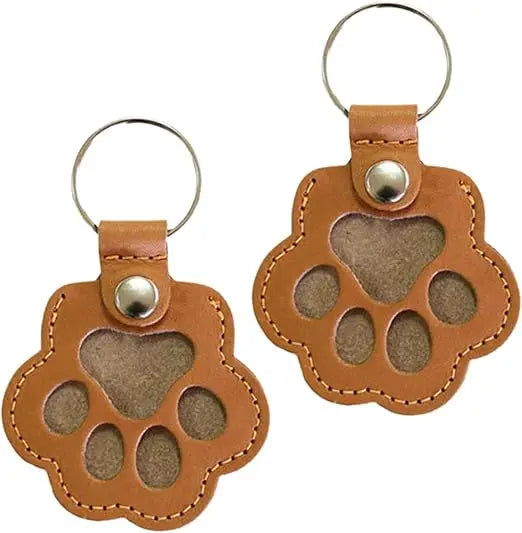 2PCS Leather Keychain Pet Hair Keepsake Charm for Cats & Dogs, Bag Accessory, 6*5.5*9.2CM, 22G, Includes Two Keychain