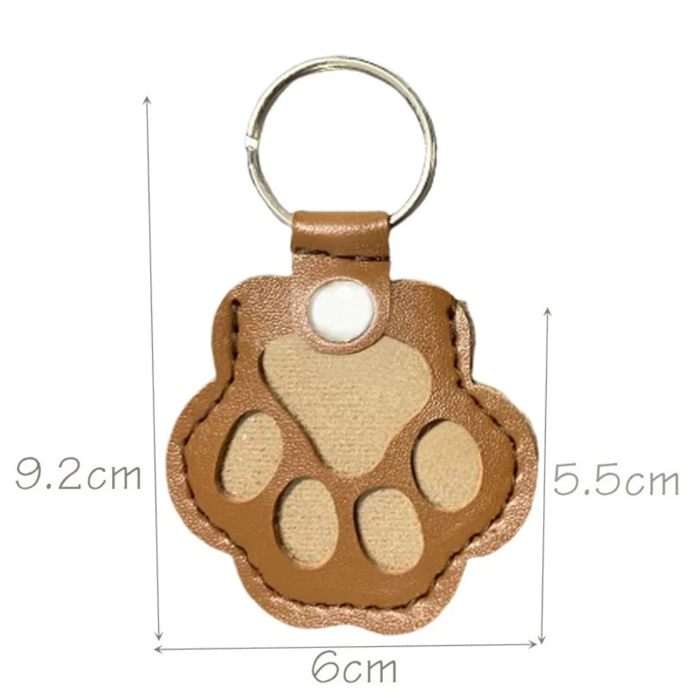 2PCS Leather Keychain Pet Hair Keepsake Charm for Cats & Dogs, Bag Accessory, 6*5.5*9.2CM, 22G, Includes Two Keychain
